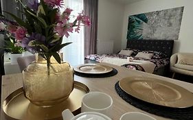 Apartament Nova Klonova